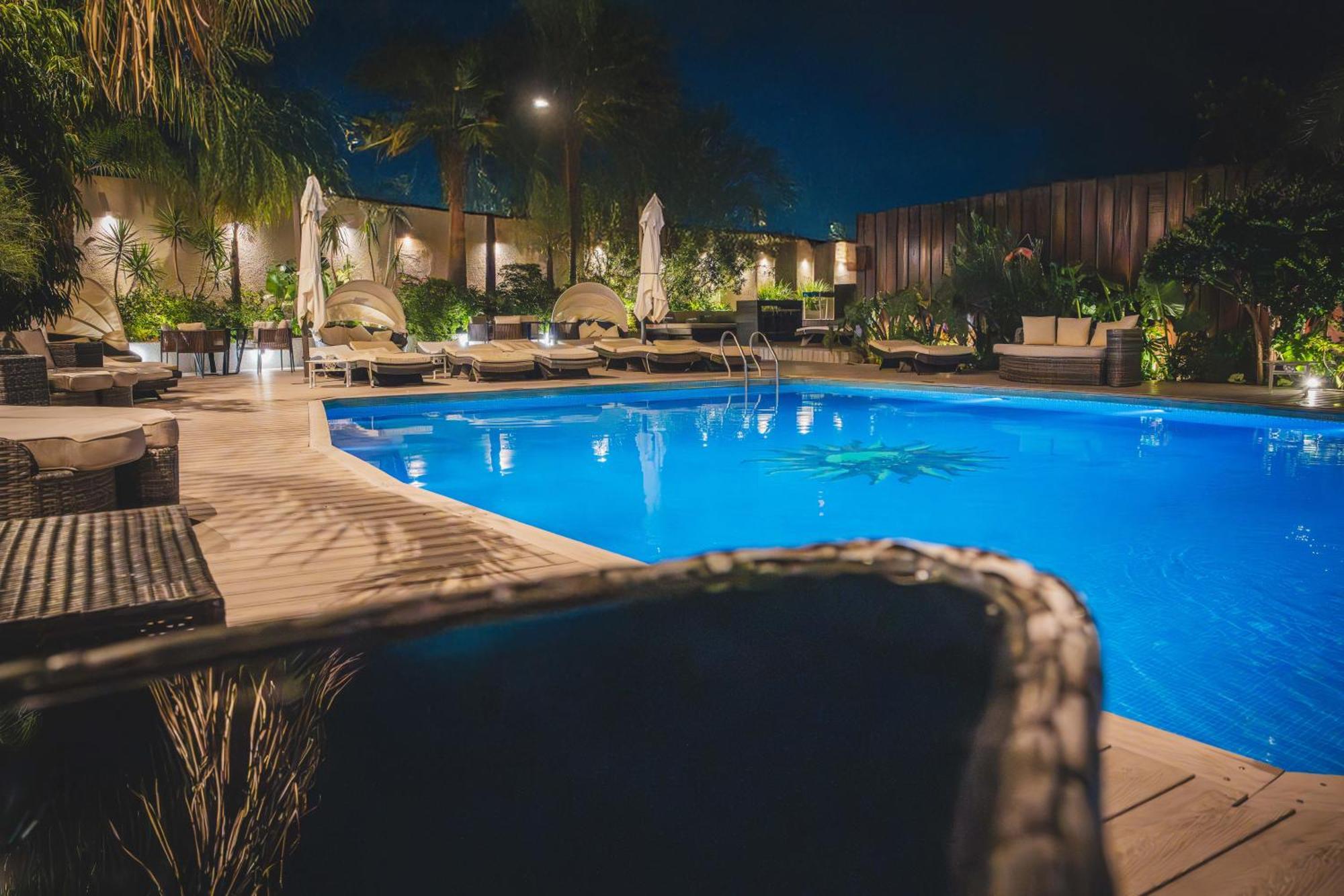 Holiday Inn Rosario By Ihg Exteriör bild
