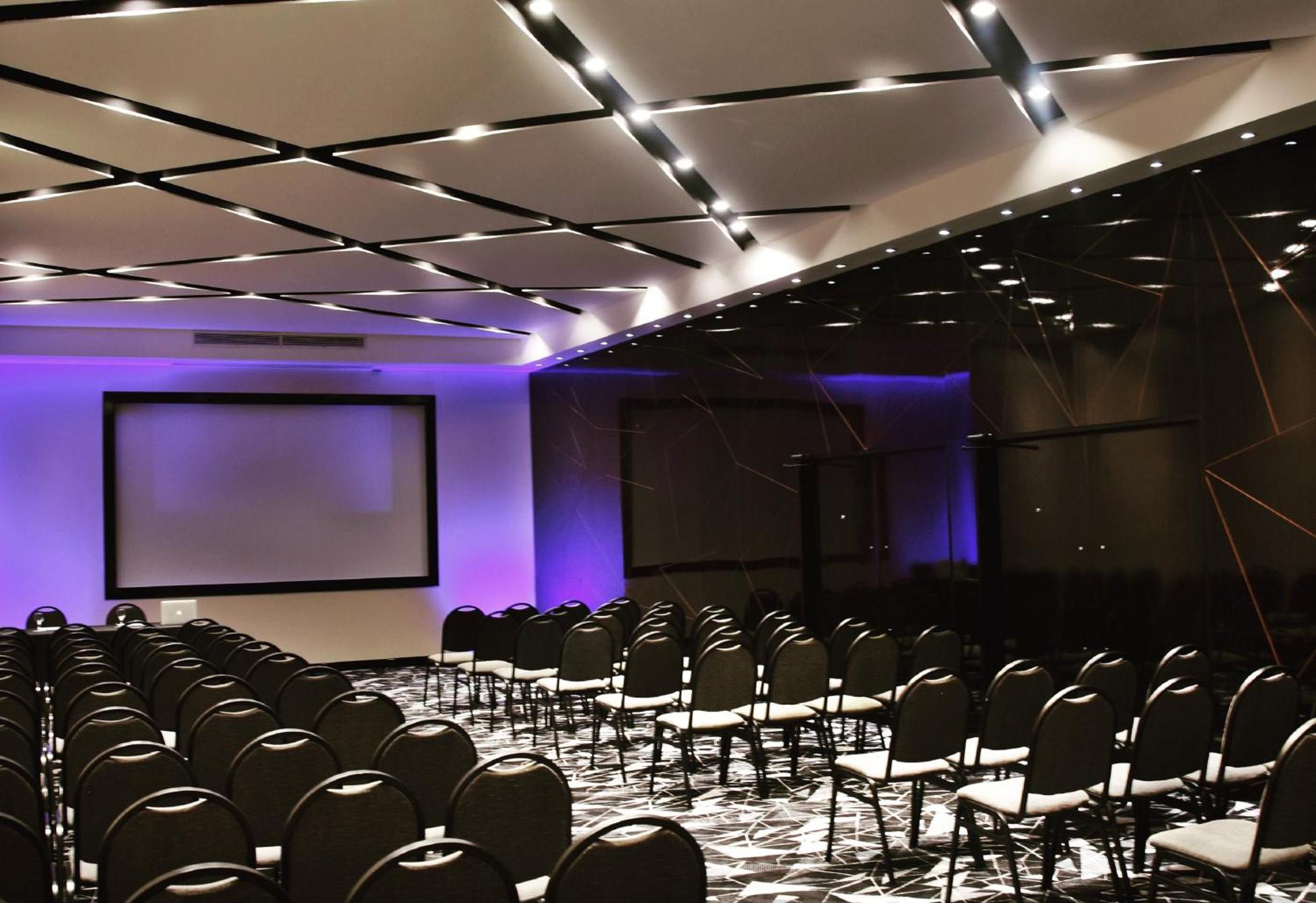 Holiday Inn Rosario By Ihg Exteriör bild
